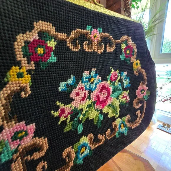 Vintage Black & Floral Needlepoint / Tapestry Bag with Gold Embossed Metal Hardw - Picture 2 of 14